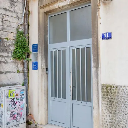 Old Center * Split
